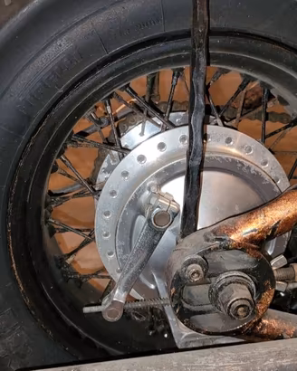 cerchio posteriore honda shadow  canale largo