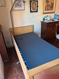 Letto reclinabile.