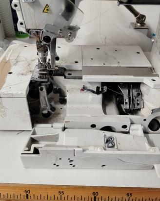 Juki due aghi macchina da cucire 