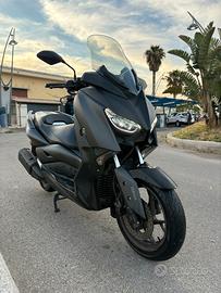 Yamaha X-Max 300 2021