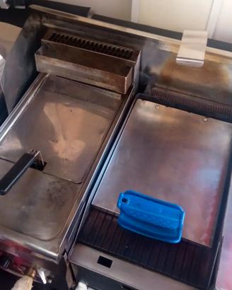 piastra  friggitrice per panini da banco e frigo y