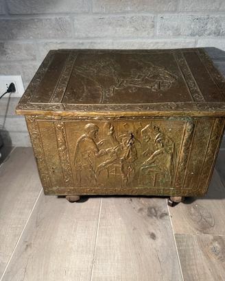 Antico Baule