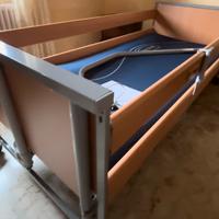 Letto elettrico ortopedico con materassino