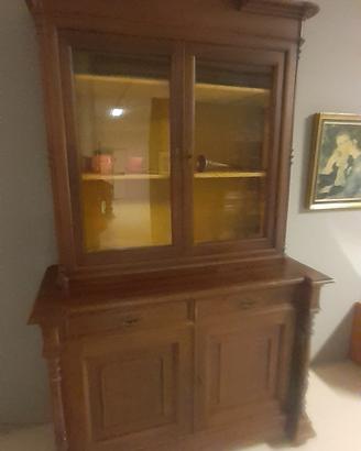 credenza con alzata vetrina