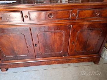 credenza tre ante in noce 