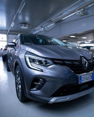 Renault Captur 1.6 E-Tech phev Intens 160cv auto