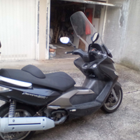 Kymco seating 500