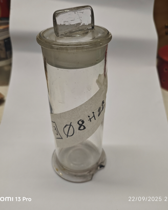 Vaso in vetro, Albarella farmacia erboristeria