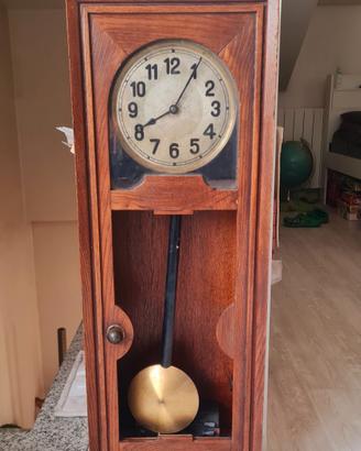 Orologio a Pendolo in legno d'epoca