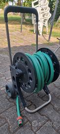 Avvolgitubo con tubo da giardino 20 metri