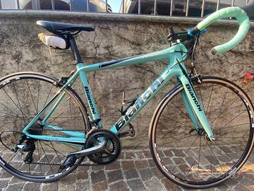 Bicicletta da corsa BIANCHI modello “Intrepida”