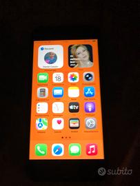 70€ iPhone se 2020 batteria al 100%