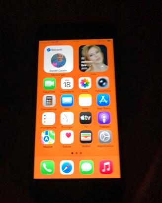 70€ iPhone se 2020 batteria al 100%