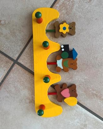 Appendi abiti per bambini piccoli