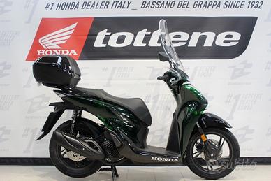 HONDA SH 150 VETRO NEW M.Y 2025 IN PRONTA CONSEGNA