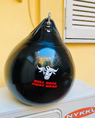 Sacco boxe ad Acqua