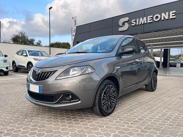 Lancia Ypsilon 1.0 FireFly 5 porte S&S Hybrid Gold