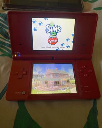 Nintendo DSi Rossa + The Sims 2 Pets