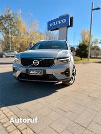 Volvo XC40 Mild Hybrid B3 da 163cv 5 Anni Garanzia