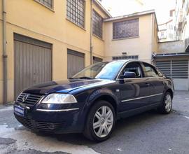 VOLKSWAGEN Passat 1.9 TDI/130 CV cat 4m. H.line