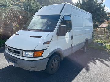 IVECO TURBO DAILY 35 c13  COIBENTATO FURGONE