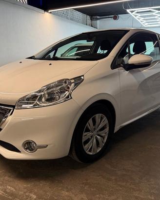 Peugeot 208 1.2 VTi 82 CV 3 porte Access