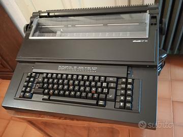 macchina da scrivere Olivetti ET111 con mobiletto 