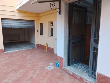 Catania via Maniace appartamento 100 mq 215.000