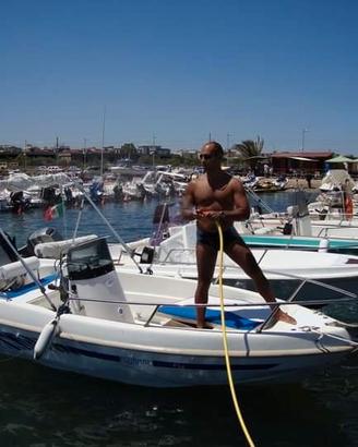 Motoscafo Vulcanissimo 4. 35m