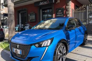 Peugeot 208 PureTech 100 Stop&Start 5 porte GT Lin