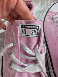 Scarpe all star originali basse.