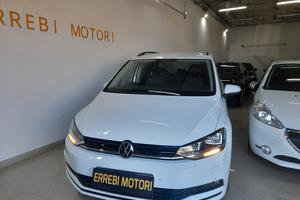 Volkswagen Touran 2.0 TDI 115 CV DSG Executive Blu