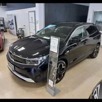 Opel Grandland Business Elegance 1.5 130cv AT8