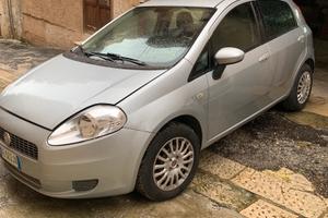 grande punto 2009 grigia