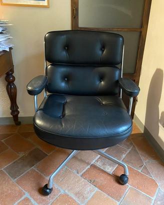 Lobby Chair ES 104 Charles Eames