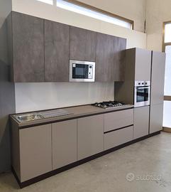 cucina metà prezzo c/elettrodomestici NUOVA 1 PZ