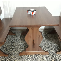 Panca in legno massello per arredo paninoteca