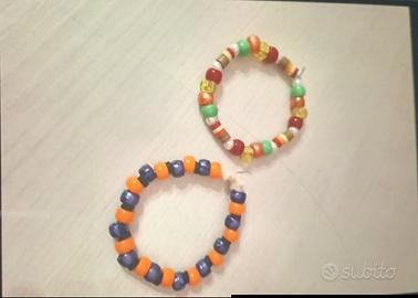 Bracciali fatti da mia sorella :)