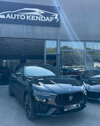 Maserati Levante 3.8 V8 Trofeo 580cv auto - Targa