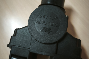 Adattatore Menber's 24V da 15 Poli a 2x7 Poli (N+S