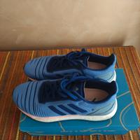 scarpe da ginnastica da donna dell'Adidas n39