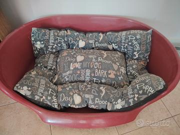 Cuccia con cuscino per cane 