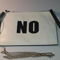 borsetta pochette bianca e nera