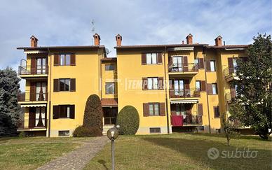 Ampio quadrilocale con doppi servizi, box e terraz