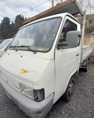 Nissan trade 3.0