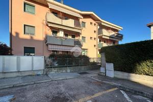 4 LOCALI A ISOLA DELLA SCALA