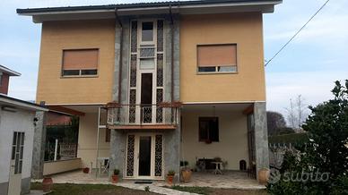 Trilocale in palazzina indipendente
