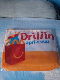 Kit scuola Mc Donald's ancora sigillato