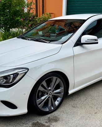 Mercedes-benz CLA 200 d Automatic Sport