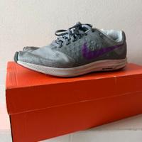 Nike Scarpe da ginnastica o running